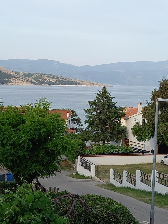 Apartman Bolob Baška Buitenkant foto