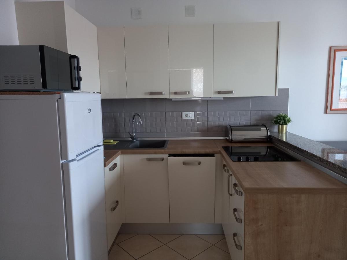 Apartman Bolob Baška Buitenkant foto